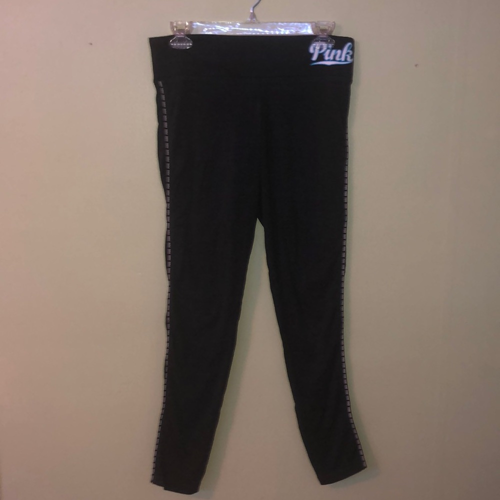 grey yoga leggings